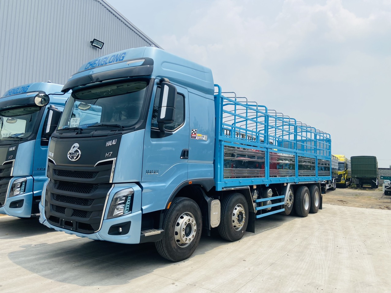 Giá Xe Tải Chenglong H7 5 Chân Tháng 03/2026 Mới Nhất